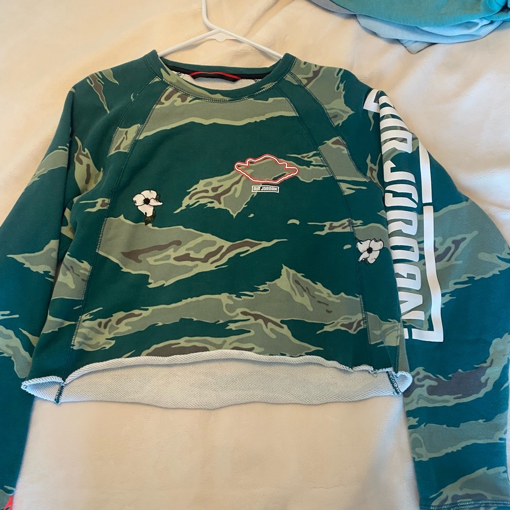 Air jordan Crewneck